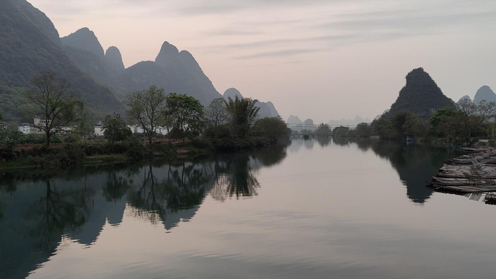 Hostal Yangshuo Tea Cozy--One Way Free Pick Up From Airport Or Ts 4 Nights Exterior foto